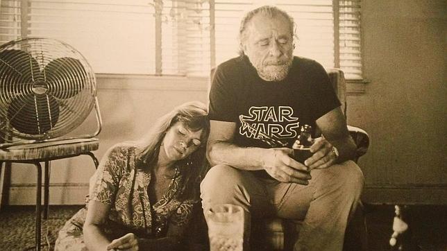 Sorprendente Bukowski en «Arder en el agua»