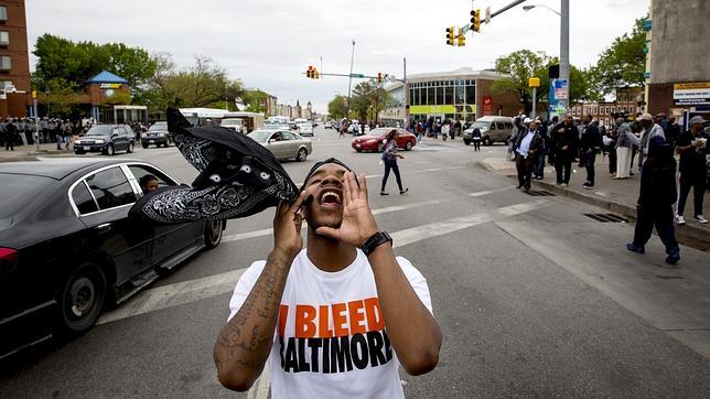 Seis policías de Baltimore, acusados de homicidio por la muerte de Freddie Gray