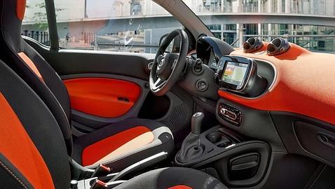 Tela de color para alegrar el interior del coche