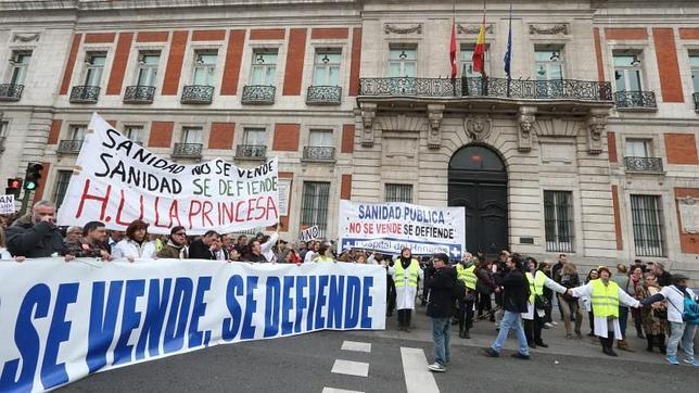 El Constitucional desestima el recurso del PSOE contra la externalización sanitaria