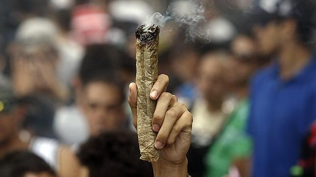 Ocultaron 130 kilos de marihuana en el ataúd de un coche fúnebre en Colombia