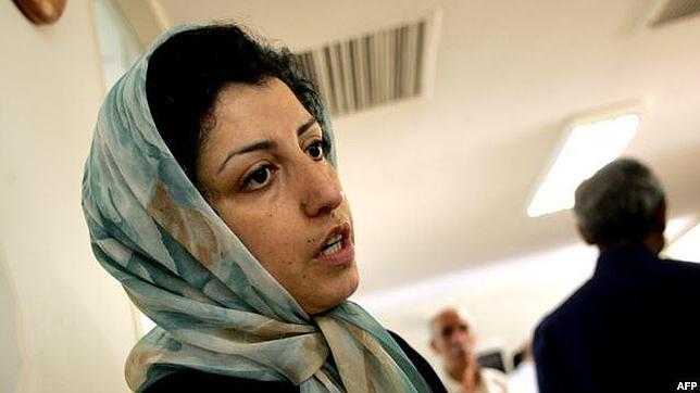 Detienen a la periodista y activista Narges Mohammadi en Teheran