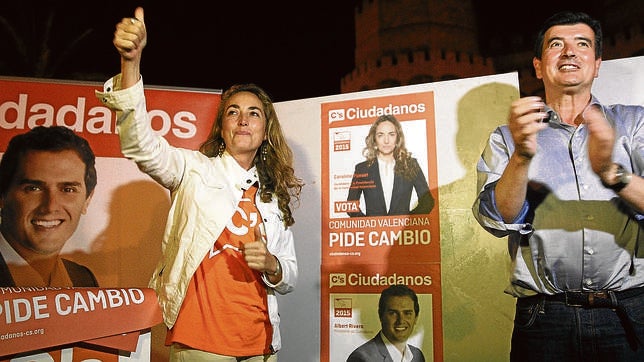 Ciudadanos se divide entre apoyar a la lista más votada o a la izquierda nacionalista