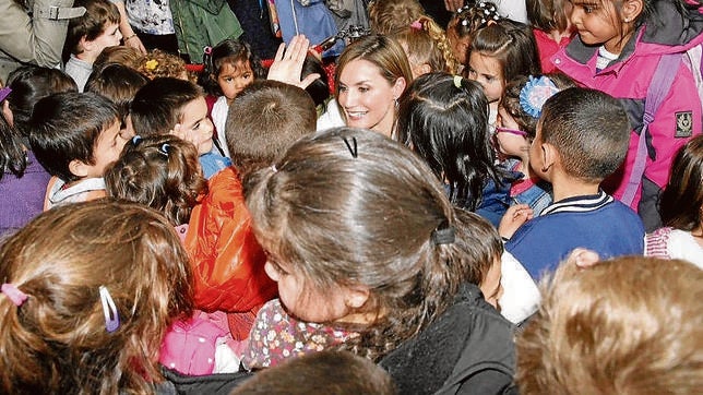 La Reina: «Aliviar el sufrimiento de otros es una exigencia que tenemos como sociedad»