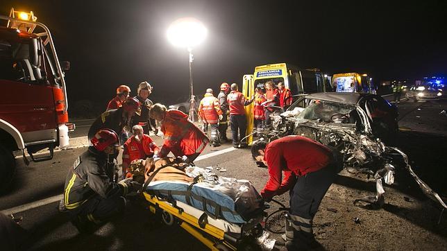 Mueren dos motoristas y un ciclista en accidentes de tráfico este fin de semana