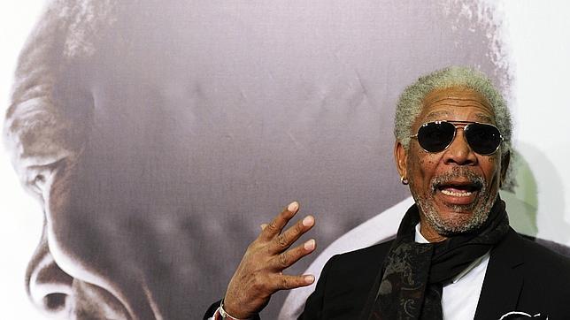 Morgan Freeman se declara consumidor de marihuana