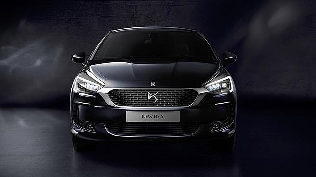 Nuevo DS 5, a la venta desde 29.850 euros