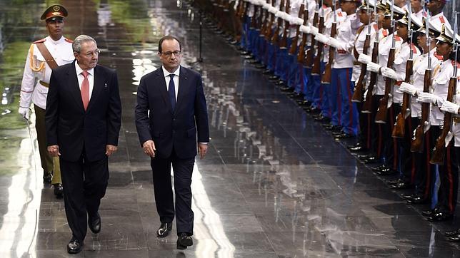 Hollande, tras su encuentro con Fidel Castro en Cuba: «Es un hombre que hizo historia»