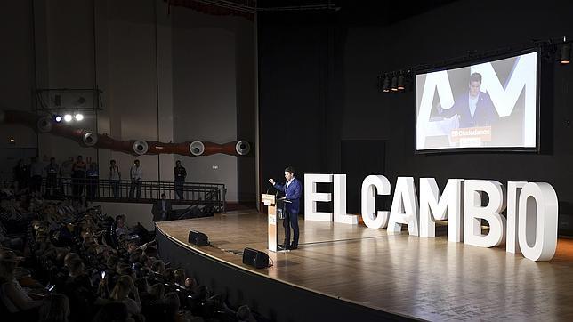 Rivera ataca a Sánchez y Rajoy por rechazar un debate: «¿Cómo se puede gobernar sin dar la cara?»