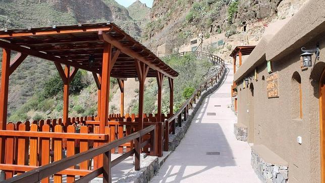 Sensacional paseo cercano al restaurante de Guayadeque