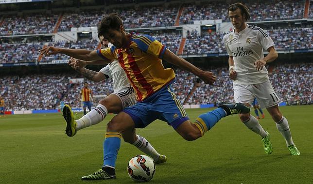 André Gomes: «Hay que asegurar la Champions»