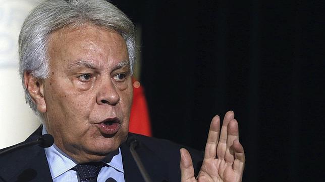 Felipe González mantiene su viaje a Venezuela a pesar del rechazo de Maduro