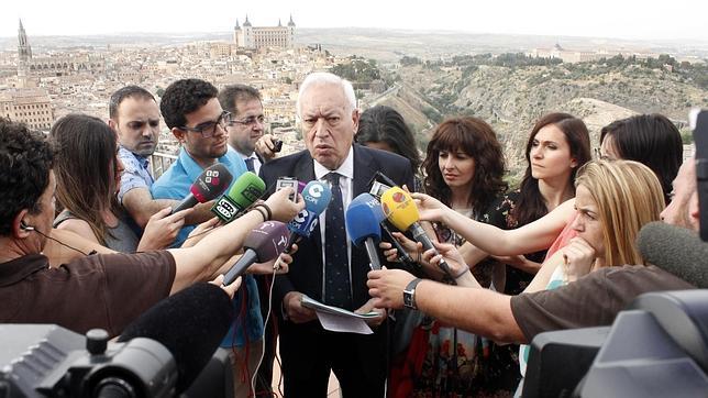 Margallo pide a Bruselas que tenga en cuenta el paro en España a la hora de repartir inmigrantes