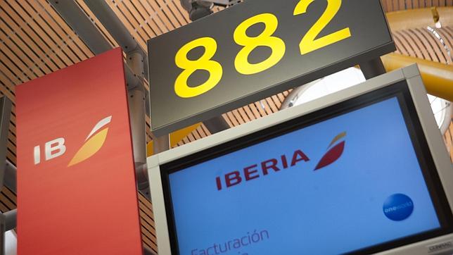 Iberia pone en marcha un portal para subastar billetes