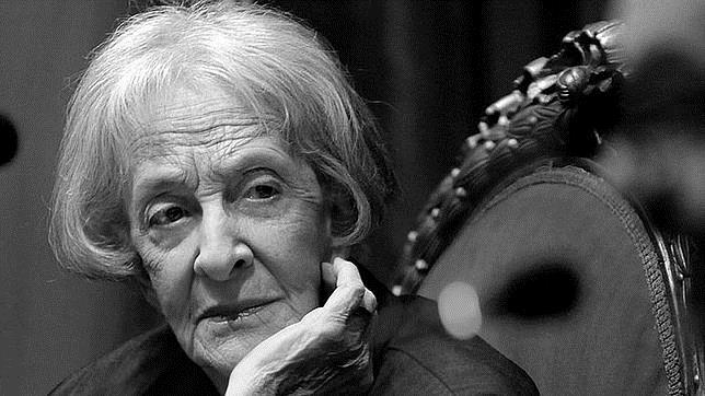 Ida Vitale: «Al principio, la poesía siempre es un misterio, con el tiempo se comprende»