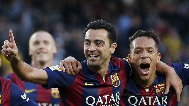 Los jugadores del Barcelona celebran uno de los seis goles frente al Getafe