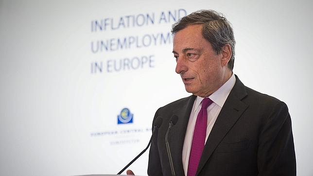 Draghi insiste en la necesidad de aplicar reformas estructurales en la Eurozona