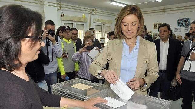 El PP obtendría entre 15 y 17 diputados en Castilla-La Mancha y el PSOE entre 13 y 15