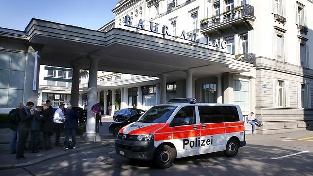 La Policía suiza arresta a siete miembros de la FIFA acusados de corrupción