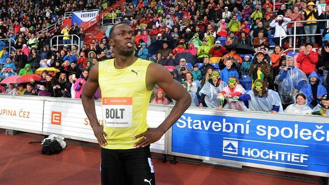 Bolt gana los 200 metros en su regreso a Europa con su mejor marca del curso