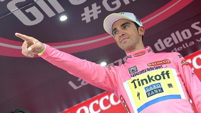 Contador: «El Giro me está exigiendo más de lo que pensaba»