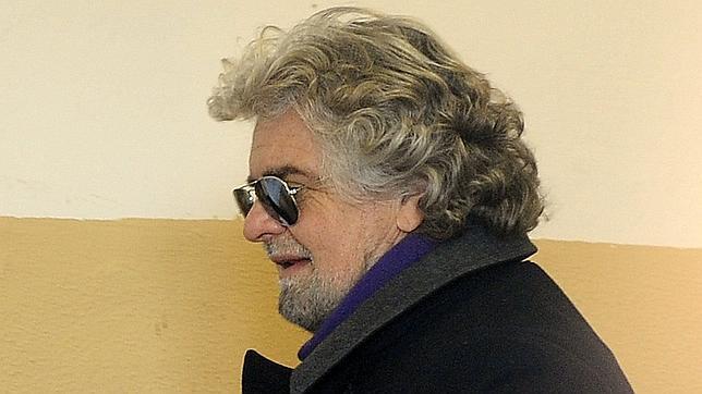 El partido de Beppe Grillo se perfila como segunda fuerza en las regionales italianas