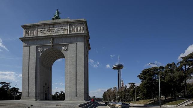 El Arco de la Victoria de Moncloa y otros 200 símbolos franquistas que aún quedan en Madrid