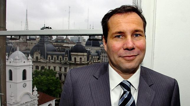 Investigan si alguien borró información del ordenador de Nisman después de su muerte