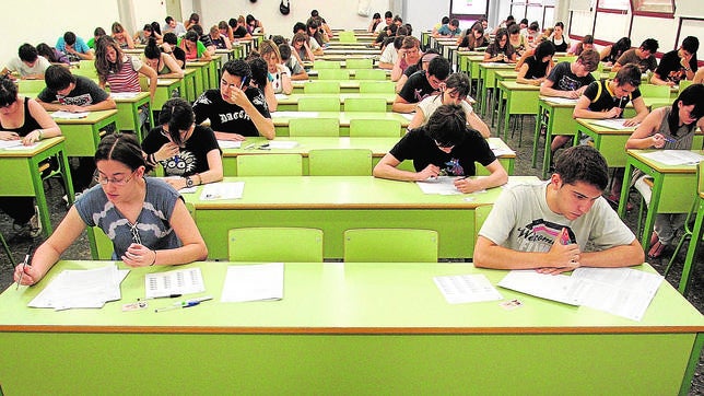 Los rectores planean su propio examen común para cuando no haya selectividad