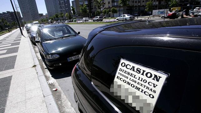 La venta callejera de coches hace perder al sector 300 millones