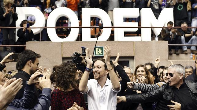 Los empresarios catalanes cuestionan las medidas económicas de Podemos