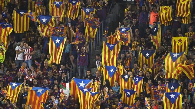 Plataformas secesionistas repartirán 10.000 esteladas en la final de la Champions