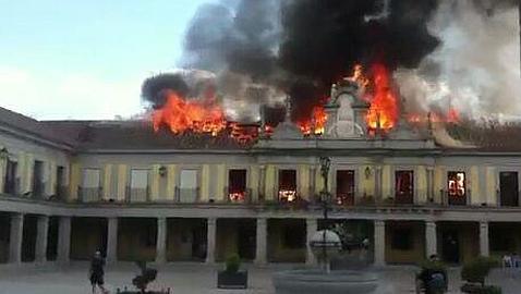 Arde el Ayuntamiento de Brunete