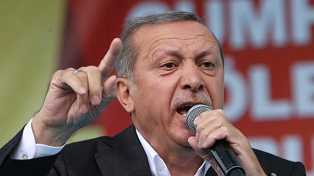 Las urnas niegan a Recep Tayyip Erdogan el poder absoluto en Turquía