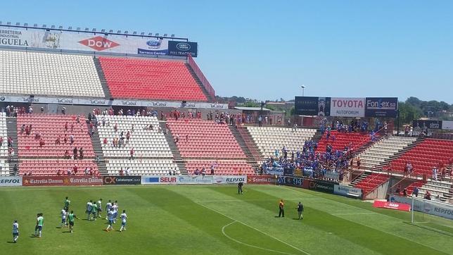 El Nástic cobra ventaja ante el Oviedo