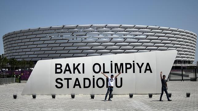 Un autobús arrolla a tres nadadoras austriacas en los Juegos Europeos de Bakú