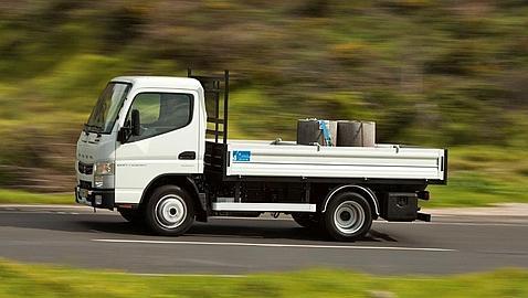 Mercedes-Benz espera vender 220 unidades del Canter de Fuso en España durante 2015