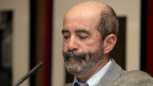 Santiago Pérez contradice al PSOE y sí juzga primordial la alcaldía