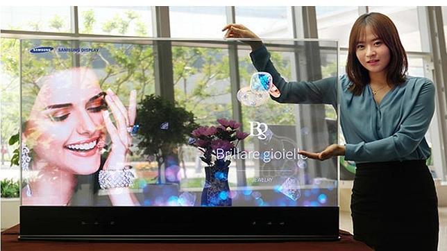 Samsung presenta el primer televisor OLED «transparente»