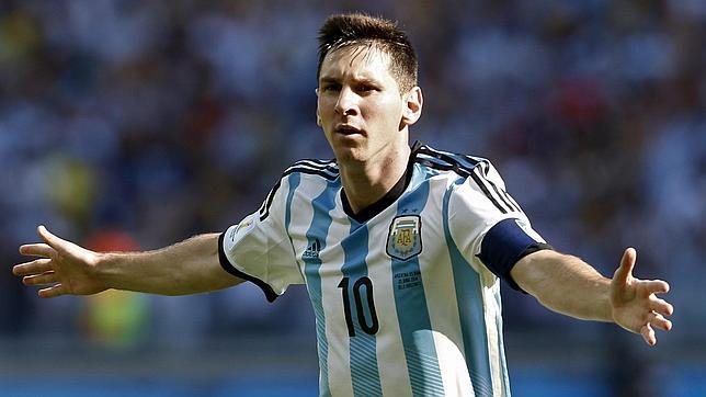 Messi, durante un encuentro con Argentina