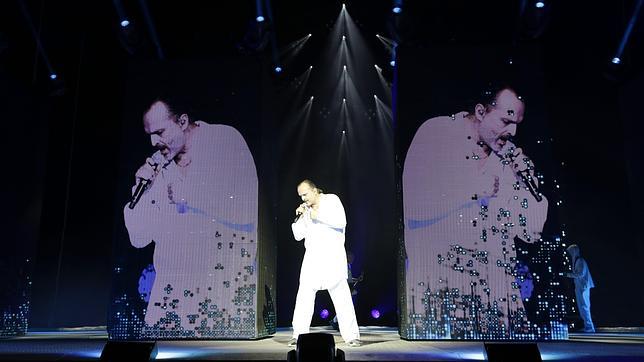 Miguel Bosé arranca su gira española este sábado en Valencia