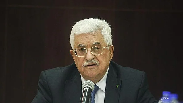 El presidente palestino, Mahmoud Abás, en una reunión de la OLP en marzo de 2015