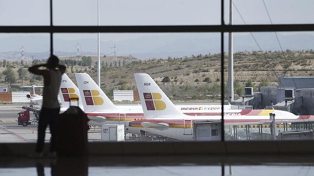 La patronal de las aerolíneas da marcha atrás en su propuesta de reducir el equipaje de mano