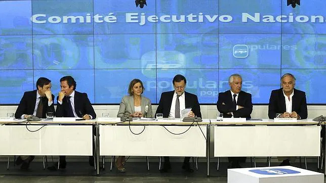 Mariano Rajoy acomete la última reforma de su equipo ministerial, cuya vicepresidenta es Soraya Sáenz de Santamaría
