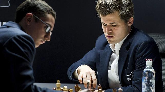 Dramática derrota de Carlsen por no conocer el reglamento