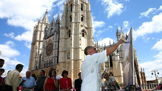 León se llena de música, cultura y mucha fiesta