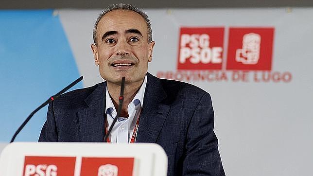 La derrota de Santín cuestiona su liderazgo en el PSOE de Lugo