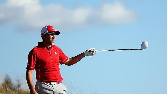 Sergio García (+5), único español en liza en el infierno de Chambers Bay