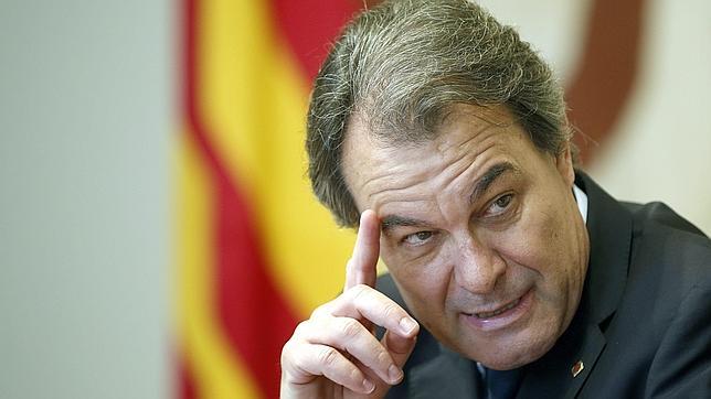 Los instigadores de la pitada al himno