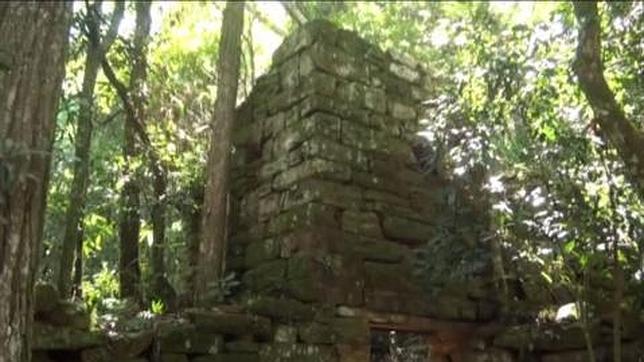 El escondrijo se encuentra en medio de una selva